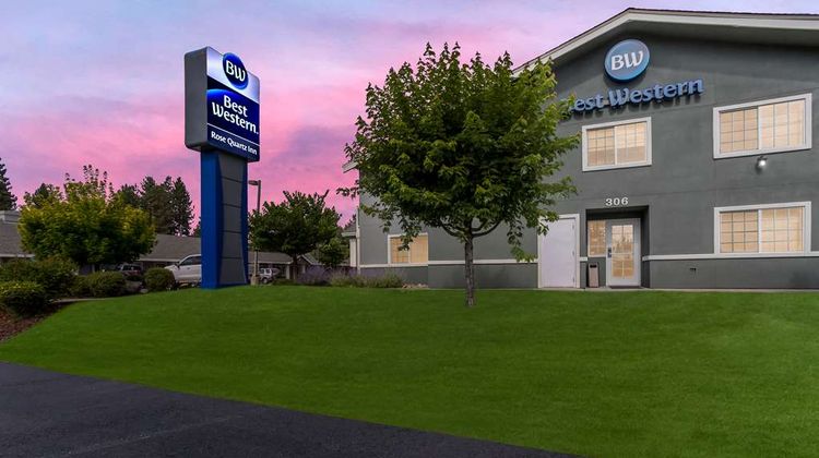 Best Western Rose Quartz Inn Exterior