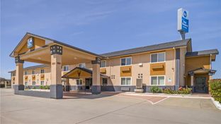 Best Western Antelope Inn & Suites