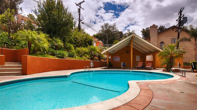<b>Best Western Woodland Hills Inn Pool</b>. Images powered by <a href="https://iceportal.shijigroup.com/" title="IcePortal" target="_blank">IcePortal</a>.