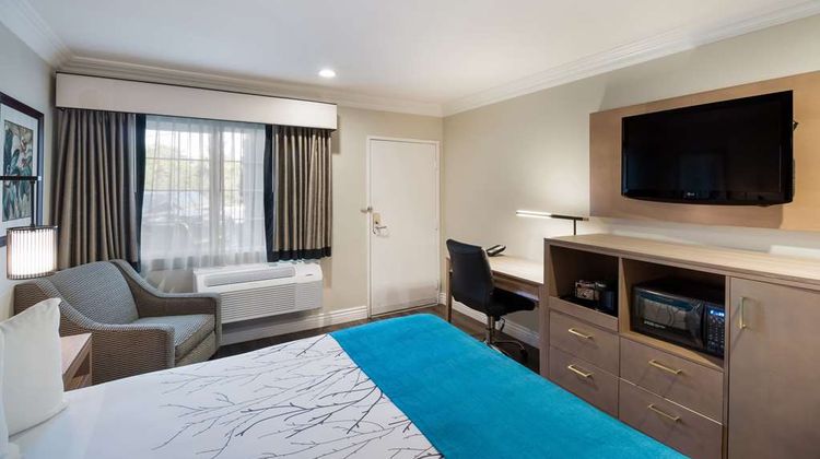 Best Western Woodland Hills Inn Room