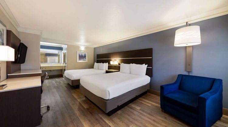 Best Western Inn & Suites Lemoore Room