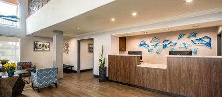 Best Western Inn & Suites Lemoore Lobby