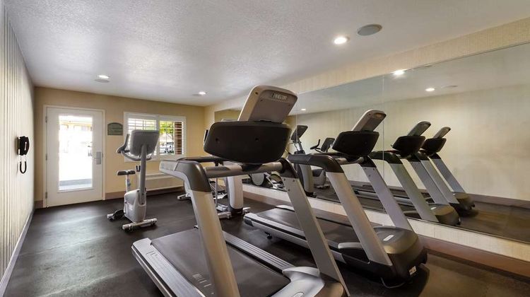 Best Western Inn & Suites Lemoore Health