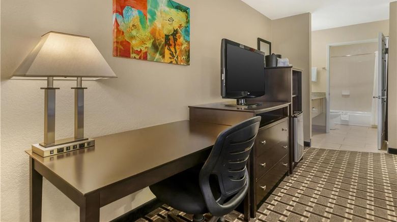 <b>Best Western Plus Pleasanton Inn Room</b>. Images powered by <a href="https://iceportal.shijigroup.com/" title="IcePortal" target="_blank">IcePortal</a>.