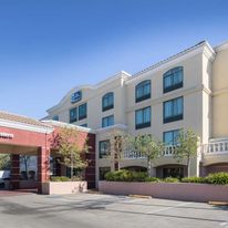 Best Western Coyote Point Inn