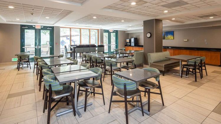 Best Western Coyote Point Inn Restaurant