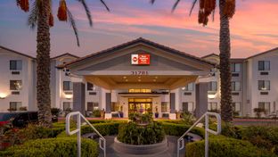 Best Western Plus Lake Elsinore Inn Stes