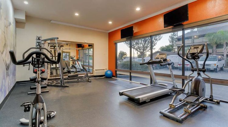Best Western Plus Forest Park Inn Health