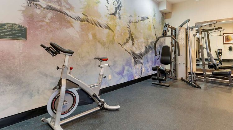Best Western Plus Forest Park Inn Health