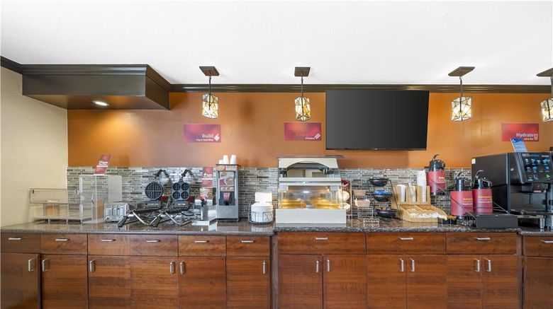 <b>Best Western Plus Twin View Inn & Suites Restaurant</b>. Images powered by <a href="https://iceportal.shijigroup.com/" title="IcePortal" target="_blank">IcePortal</a>.
