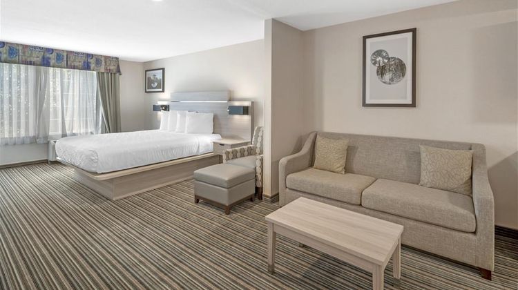 Best Western Plus Twin View Inn & Suites Suite