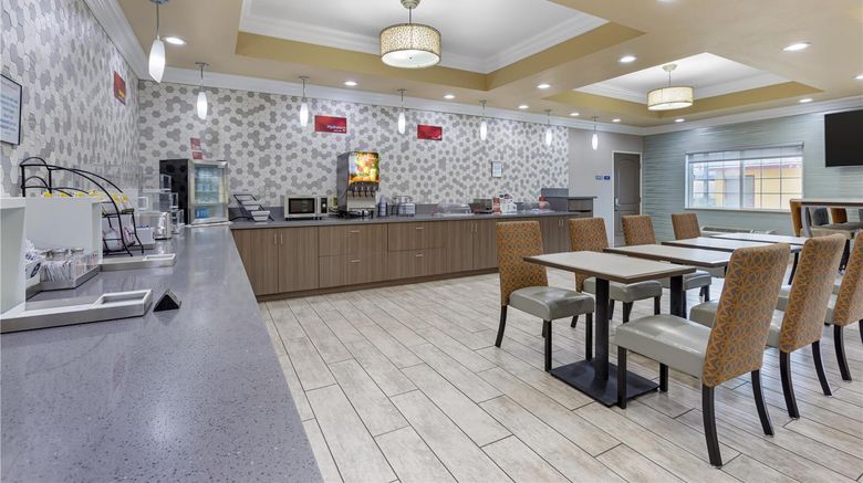 <b>Best Western Plus Wasco Inn & Suites Restaurant</b>. Images powered by <a href="https://iceportal.shijigroup.com/" title="IcePortal" target="_blank">IcePortal</a>.