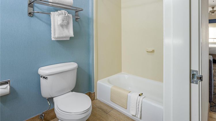 Best Western Plus Wasco Inn & Suites Suite