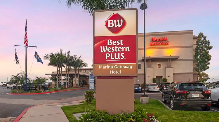 Best Western Plus Marina Gateway Hotel Exterior