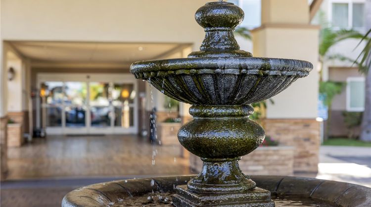 Best Western Plus Marina Gateway Hotel Exterior