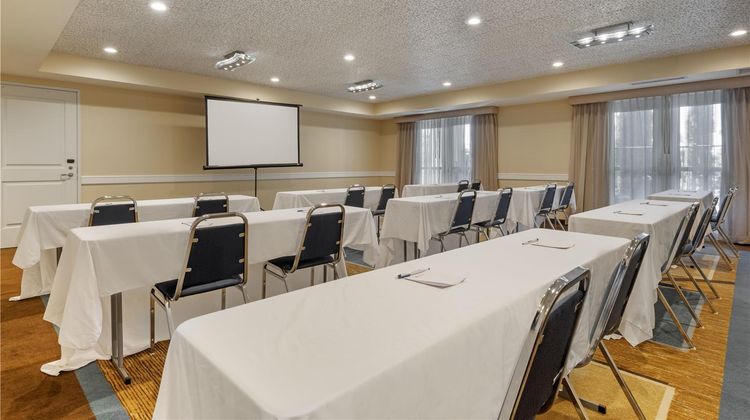 Best Western Plus Marina Gateway Hotel Meeting
