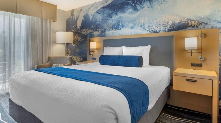 Best Western Plus Marina Gateway Hotel Suite