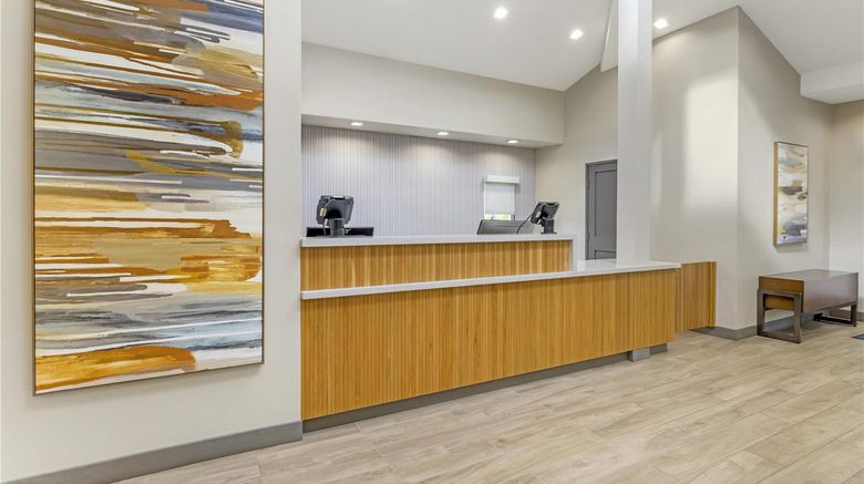 <b>Best Western Otay Valley Hotel Lobby</b>. Images powered by <a href="https://iceportal.shijigroup.com/" title="IcePortal" target="_blank">IcePortal</a>.