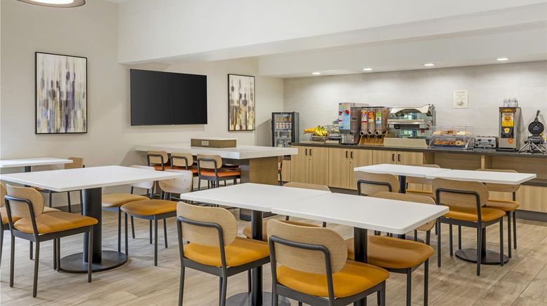 <b>Best Western Otay Valley Hotel Restaurant</b>. Images powered by <a href="https://iceportal.shijigroup.com/" title="IcePortal" target="_blank">IcePortal</a>.