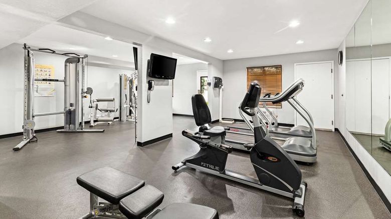 <b>Best Western Otay Valley Hotel Health</b>. Images powered by <a href="https://iceportal.shijigroup.com/" title="IcePortal" target="_blank">IcePortal</a>.