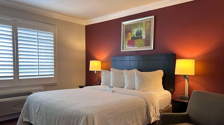 <b>Best Western Burbank Airport Inn Room</b>. Images powered by <a href="https://iceportal.shijigroup.com/" title="IcePortal" target="_blank">IcePortal</a>.