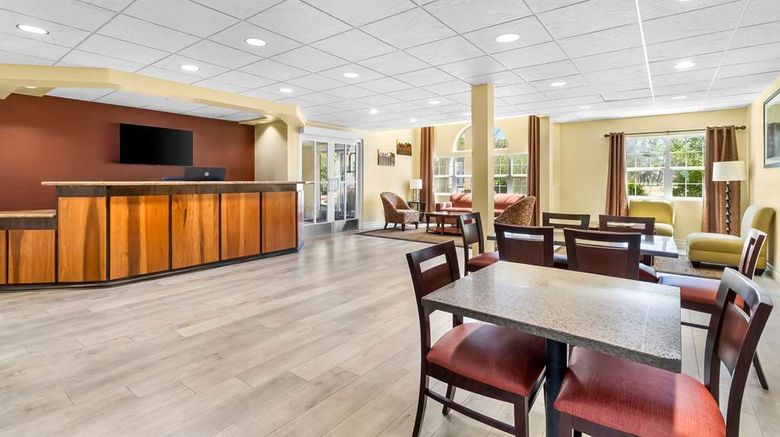 <b>Best Western Inn & Sts California City Lobby</b>. Images powered by <a href="https://iceportal.shijigroup.com/" title="IcePortal" target="_blank">IcePortal</a>.