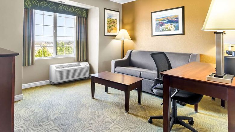 <b>Best Western Inn & Sts California City Suite</b>. Images powered by <a href="https://iceportal.shijigroup.com/" title="IcePortal" target="_blank">IcePortal</a>.