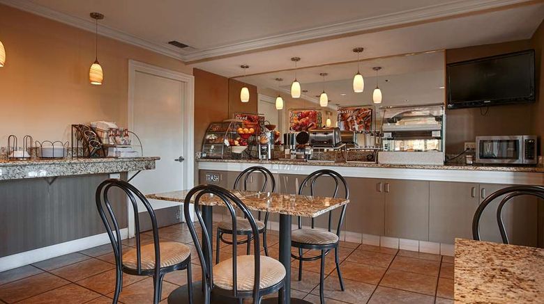 <b>Best Western Yuba City Inn Restaurant</b>. Images powered by <a href="https://iceportal.shijigroup.com/" title="IcePortal" target="_blank">IcePortal</a>.