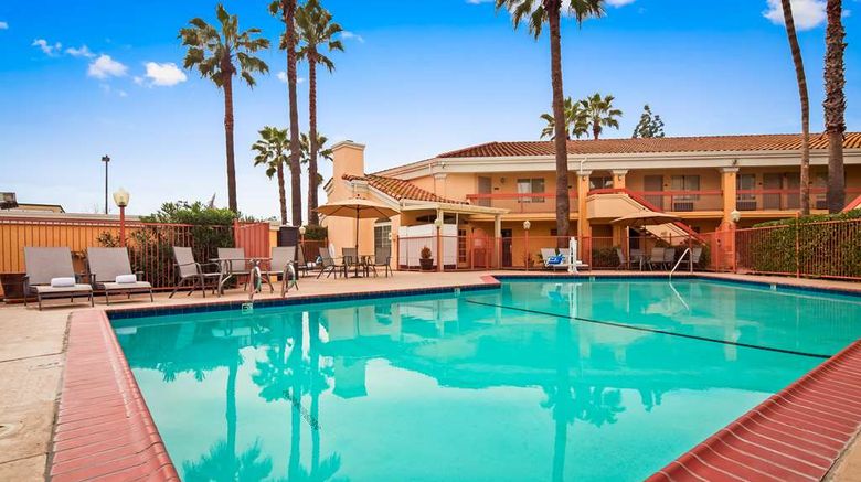 <b>Best Western Palm Court Inn Pool</b>. Images powered by <a href="https://iceportal.shijigroup.com/" title="IcePortal" target="_blank">IcePortal</a>.