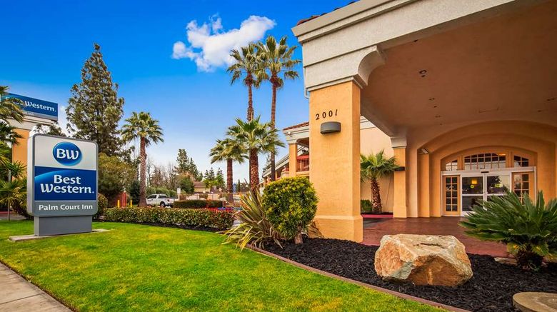 <b>Best Western Palm Court Inn Exterior</b>. Images powered by <a href="https://iceportal.shijigroup.com/" title="IcePortal" target="_blank">IcePortal</a>.