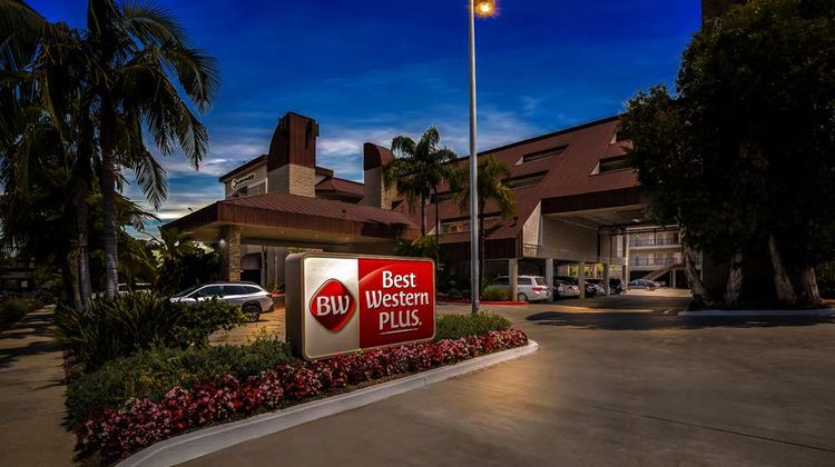 Best Western Plus Irvine Spectrum Hotel Exterior