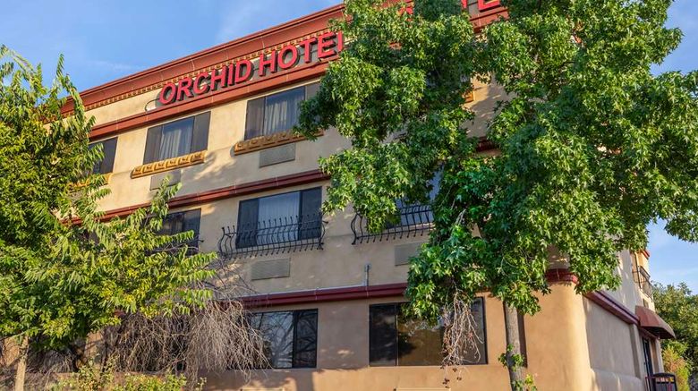 <b>Best Western Plus Orchid Hotel & Suites Exterior</b>. Images powered by <a href="https://iceportal.shijigroup.com/" title="IcePortal" target="_blank">IcePortal</a>.
