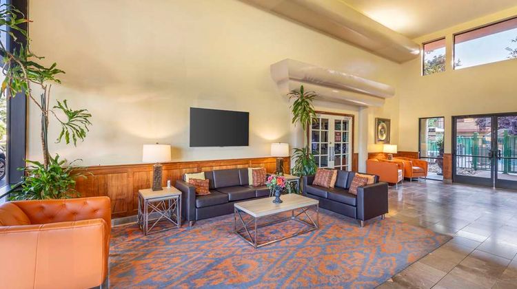 Best Western Plus Orchid Hotel & Suites Lobby