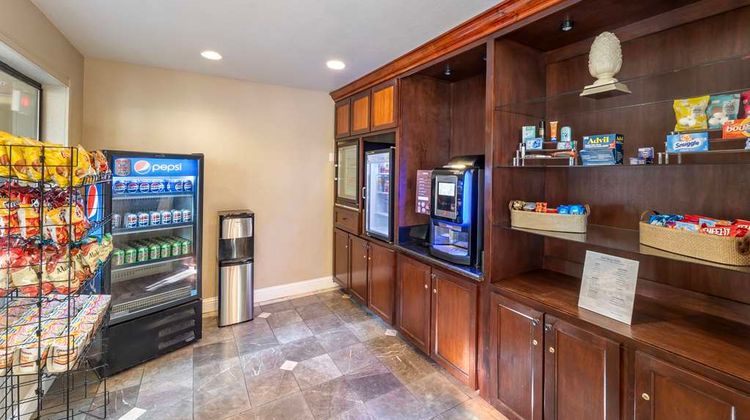Best Western Plus Orchid Hotel & Suites Lobby