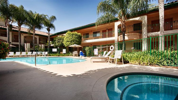 Best Western San Dimas Hotel & Suites Pool