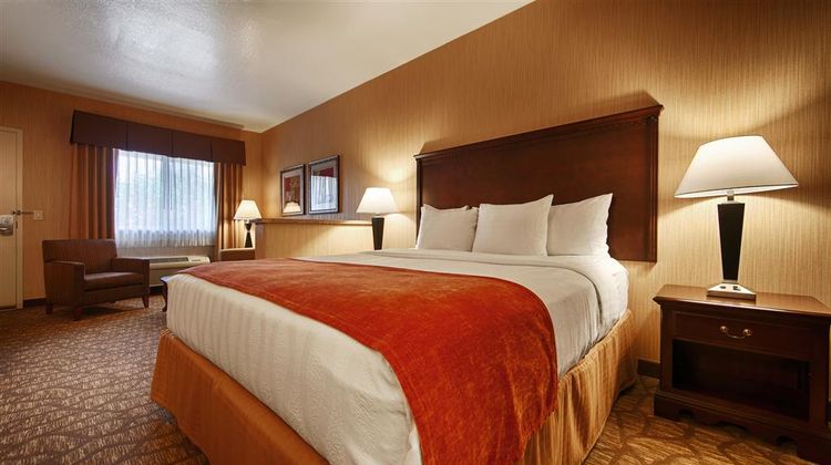 Best Western San Dimas Hotel & Suites Suite