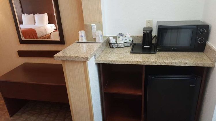 Best Western San Dimas Hotel & Suites Other