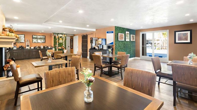 <b>Best Western University Inn Santa Clara Restaurant</b>. Images powered by <a href="https://iceportal.shijigroup.com/" title="IcePortal" target="_blank">IcePortal</a>.