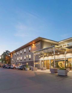 Best Western Plus Bayside Hotel