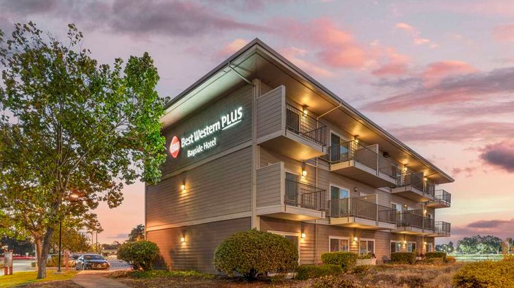 Best Western Plus Bayside Hotel Exterior