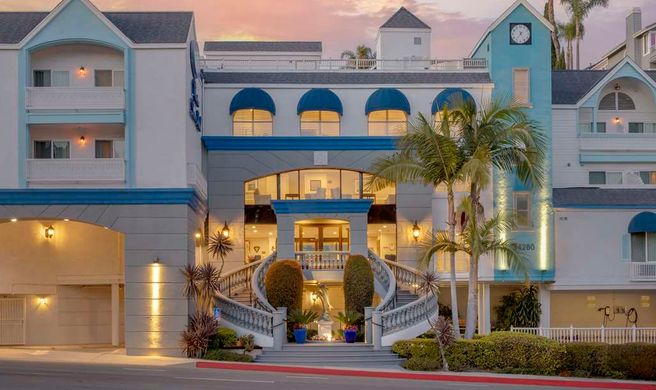 Best Western Plus Marina Shores Hotel Exterior