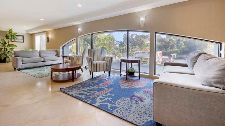 <b>Best Western Plus Marina Shores Hotel Lobby</b>. Images powered by <a href="https://iceportal.shijigroup.com/" title="IcePortal" target="_blank">IcePortal</a>.