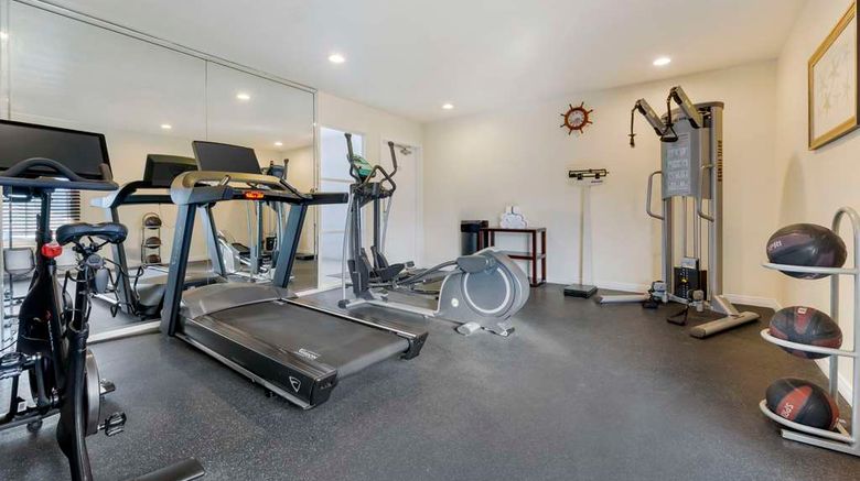 <b>Best Western Plus Marina Shores Hotel Health</b>. Images powered by <a href="https://iceportal.shijigroup.com/" title="IcePortal" target="_blank">IcePortal</a>.