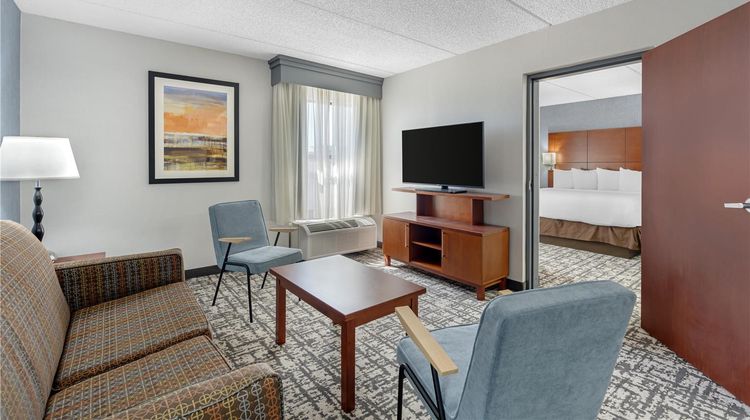 Best Western Plus Fresno Airport Hotel Suite
