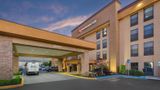 Best Western Plus Fresno Airport Hotel Exterior