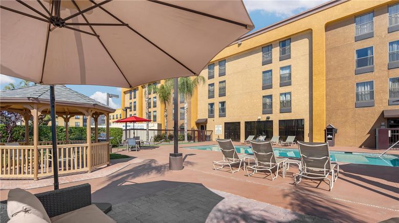 <b>Best Western Plus Fresno Airport Hotel Pool</b>. Images powered by <a href="https://iceportal.shijigroup.com/" title="IcePortal" target="_blank">IcePortal</a>.