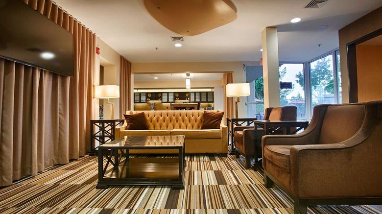 <b>Best Western Plus Rancho Cordova Inn Lobby</b>. Images powered by <a href="https://iceportal.shijigroup.com/" title="IcePortal" target="_blank">IcePortal</a>.
