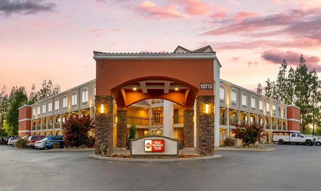 Best Western Plus Rancho Cordova Inn Exterior