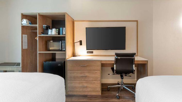 Best Western Plus Rancho Cordova Inn Room