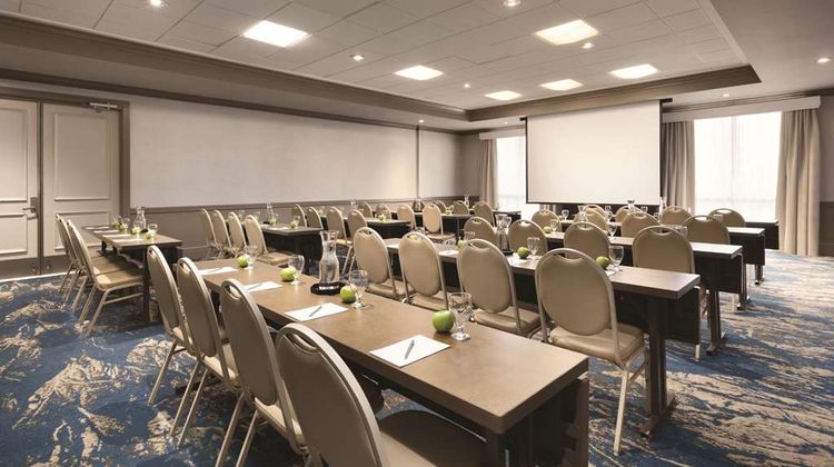 Embassy Suites Brea Meeting
